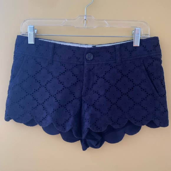 Lily Pulitzer size 0 shorts - Picture 2 of 2